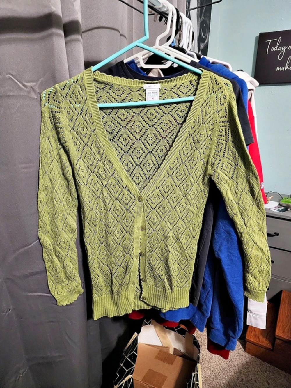 Old Navy Perfect Fit Pointelle Button-Front Cardigan Green Medium